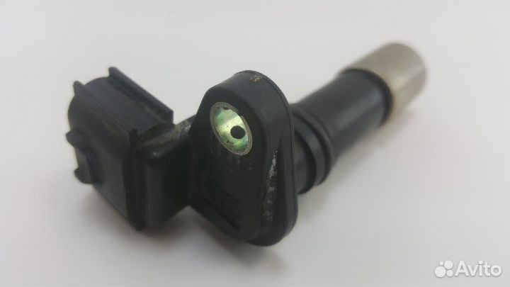 Датчик положения коленвала Toyota Mark X GRX120