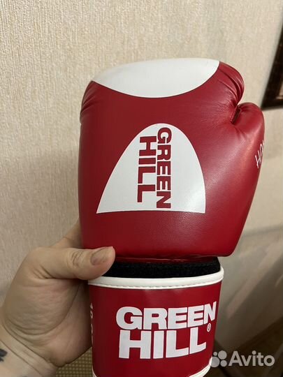 Боксерские перчатки 10 oz