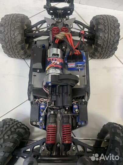 Traxxas e revo summit