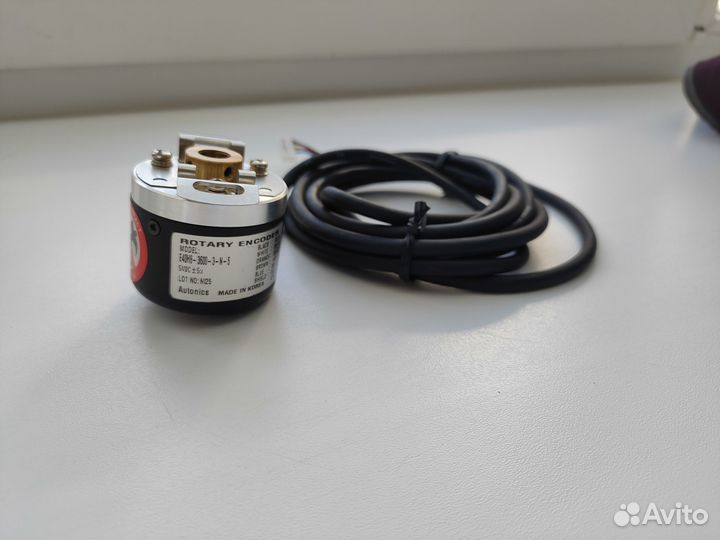 Энкодер E40H8-3600-3-N-5