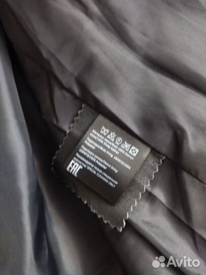 Новая Кожаная куртка короткая р 50