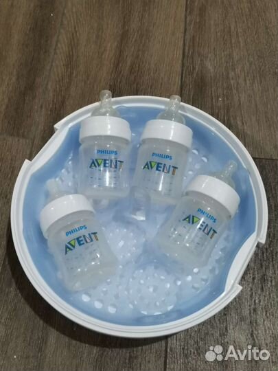Стерилизатор и бытылочки Аvent