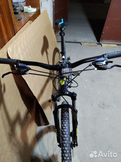 Горный велосипед GT Aggressor Comp 27.5 2019