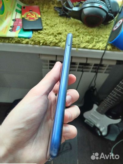 Телефон Huawei