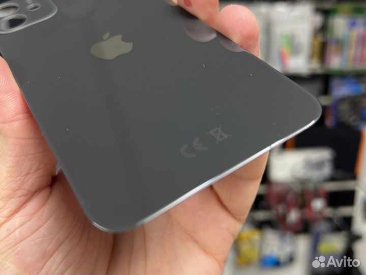 Заднее стекло корпуса iPhone 11 черное