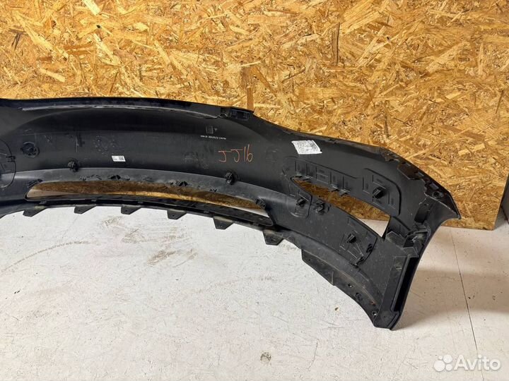 Передний бампер Tesla model 3 2017-2023