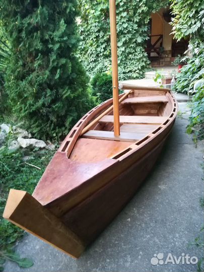 Лодка с мачтой (швертбот) декоративный