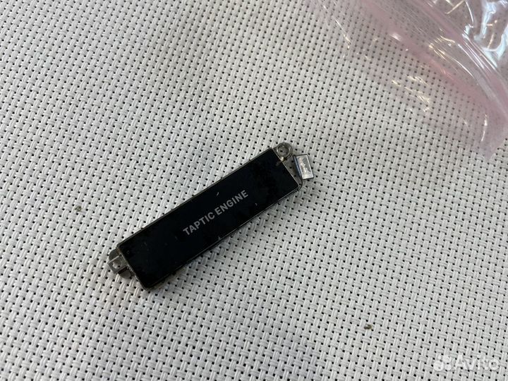 Вибромотор iPhone 7 / 8 / 8 plus / se 2020