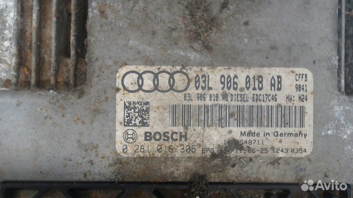 Блок управления двигателем Audi A3 (8PA), 2011