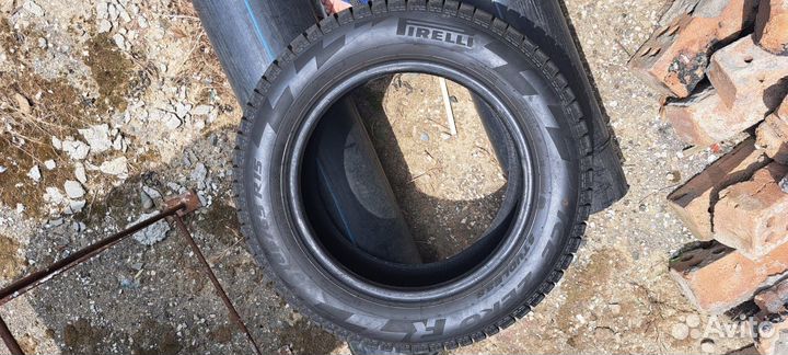 Pirelli Ice Zero 185/65 R15