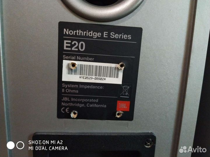 Акустические колонки JBL E20