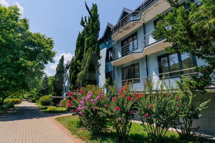 1-к. апартаменты, 41,5 м², 1/3 эт.