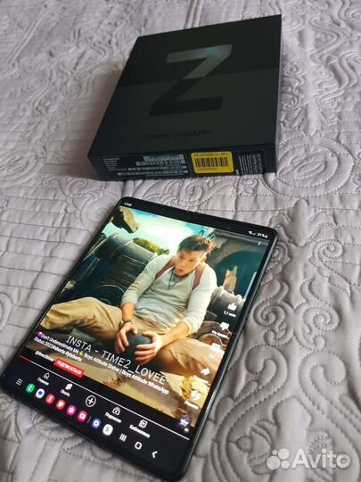 Samsung galaxy z fold 3 256
