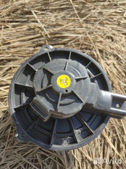 Моторчик печки на Кио рио 2