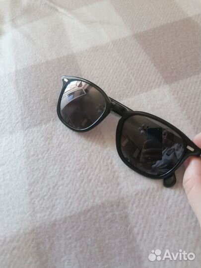 Солнцезащитные очки armani