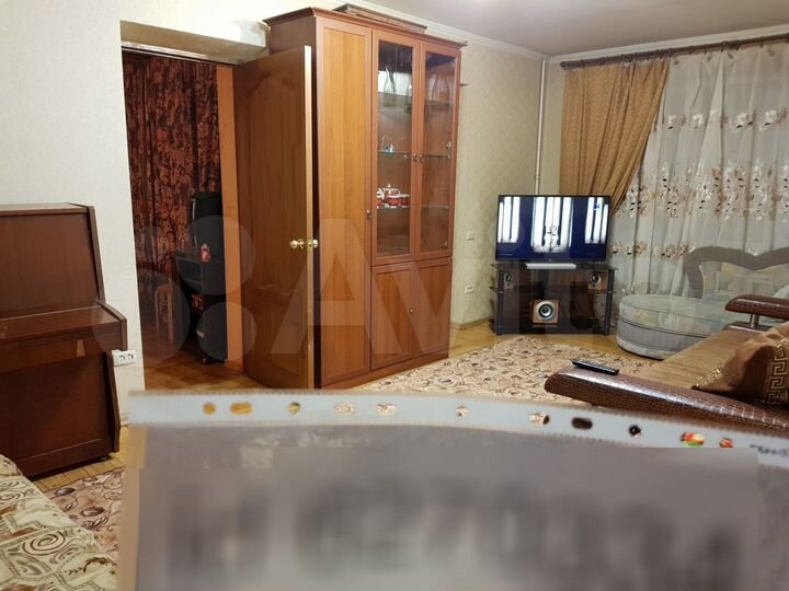 2-к. квартира, 65 м², 3/9 эт.