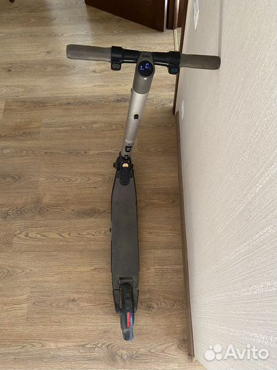 Электросамокат ninebot es2