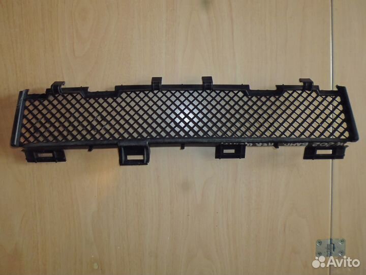 Решетка в бампер центральная Mercedes W202