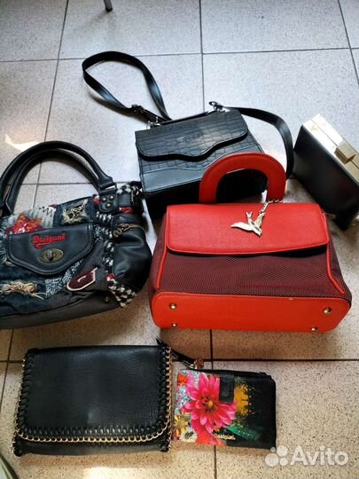 Маленькие стильные сумочки