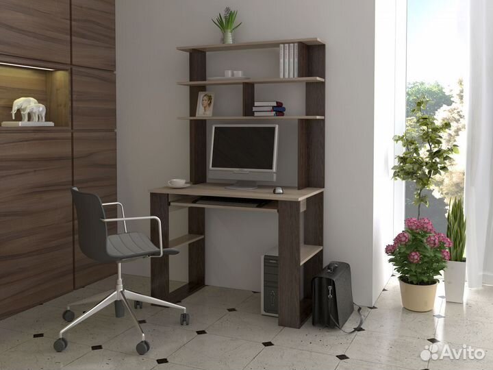 Компьютерный стол с надстройкой