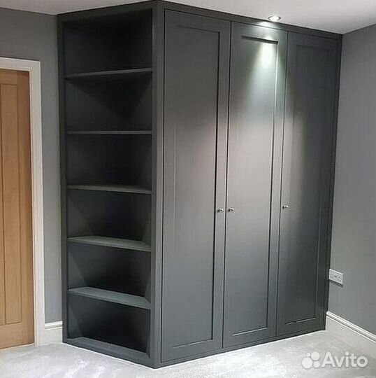 Шкаф в нишу