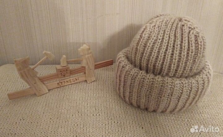 Вязаная шапка