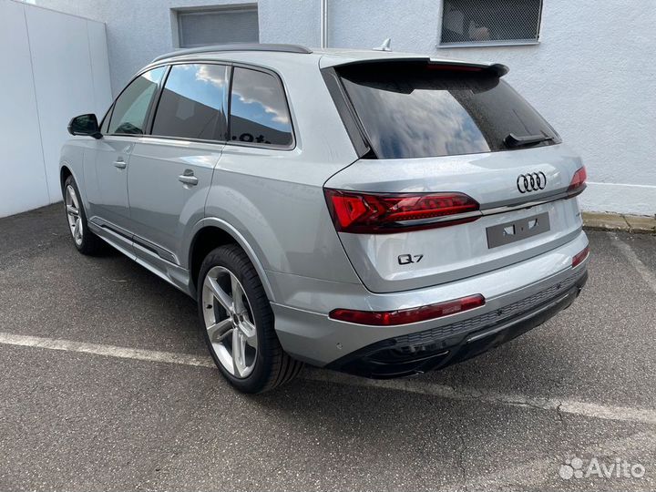 Audi Q7 3.0 AT, 2023, 50 км