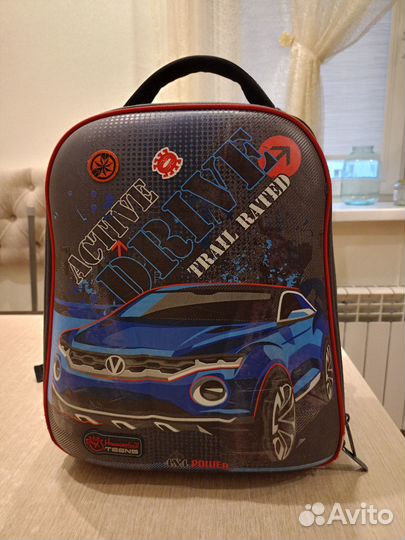 Школьный рюкзак