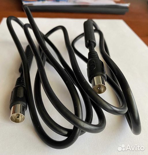 Различные кабеля для телефонов, ф/а, компьютеров