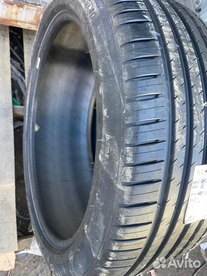 Michelin Pilot Sport 4 SUV 285/40 R22 и 315/35 R22