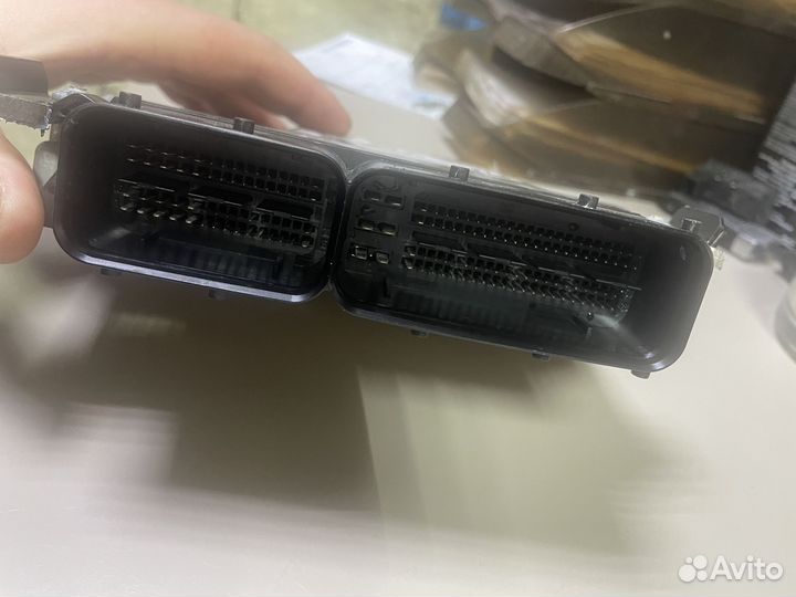 Блок управления двс Ауди А6 С6 CAH 2.0 TDI