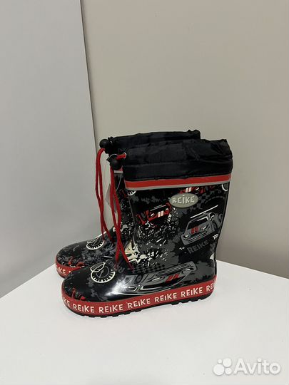 Новые резиновые сапоги 33р