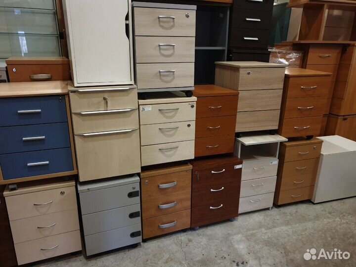 Тумбы офисные