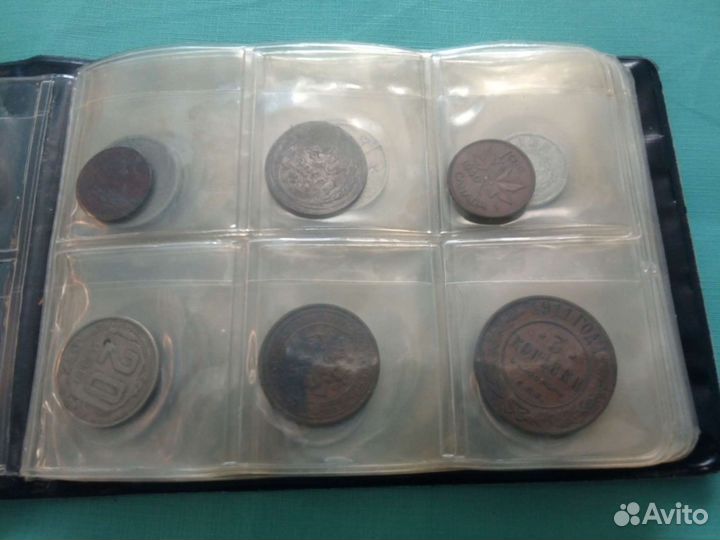 Коллекция разных монет