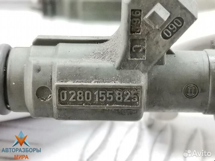 Форсунка Volkswagen Passat B5 2000 06B133551B