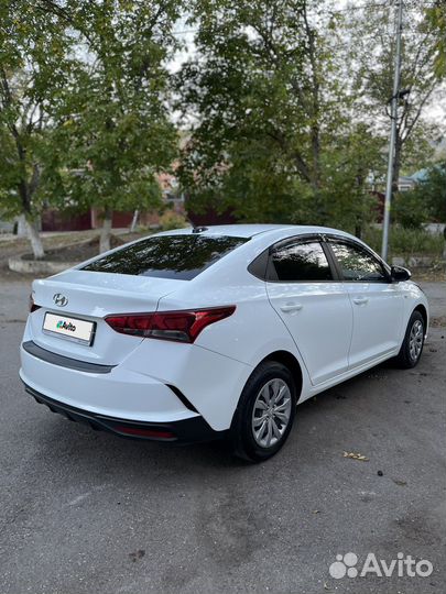 Hyundai Solaris 1.6 AT, 2020, 60 000 км