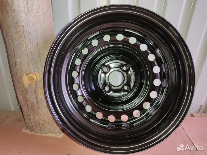 Диски новые Hyundai Solaris, Kia Rio