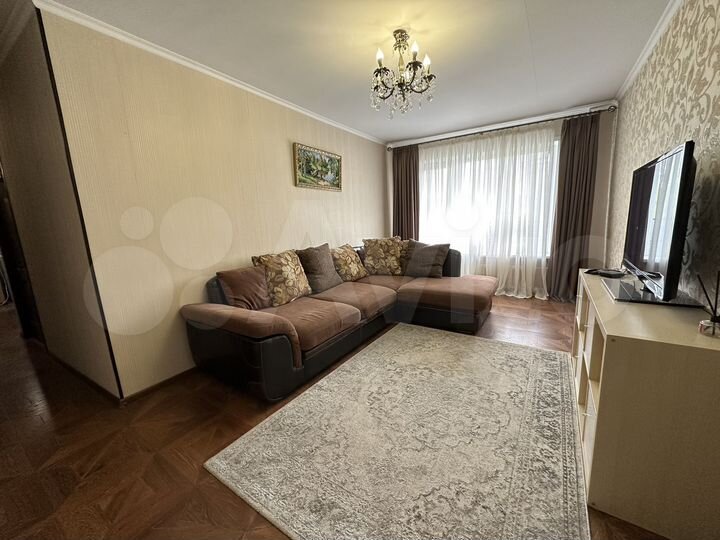 2-к. квартира, 45 м², 8/9 эт.