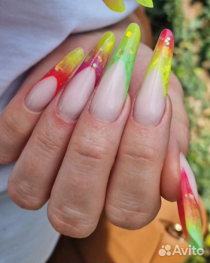 Маникюр наращивание Выкладной френч и коррекции