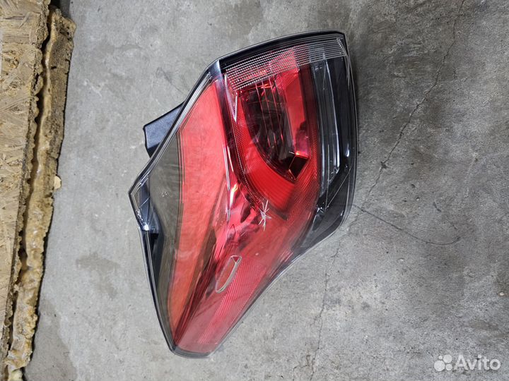 Фонарь левый в крыло toyota rav 4 2017