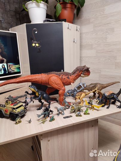 Динозавры мир юрского периода