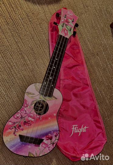 Укулеле flight