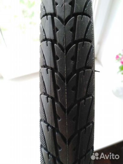 Покрышка новая 28 CST 700x40