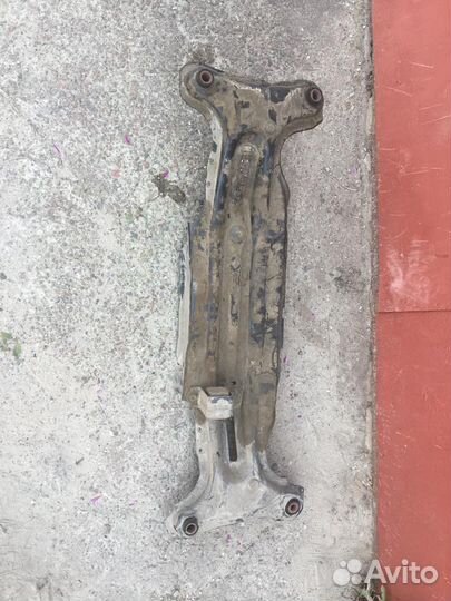 Задняя балка toyota Camry 50-55