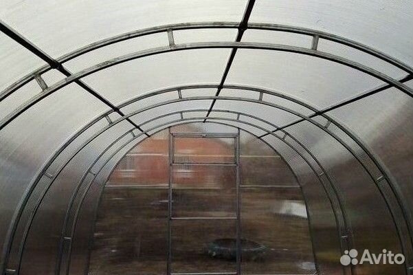 Теплица из поликарбоната