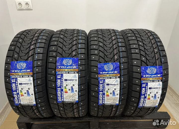 Tri Ace Snow White II 245/45 R18 53H