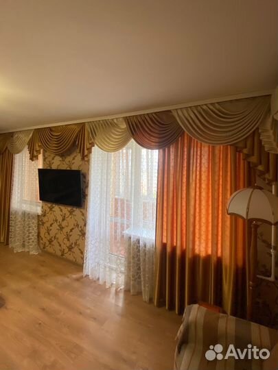 Шторы с ламбрекеном