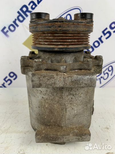 Компрессор кондиционера Mitsubishi Lancer 9 CS 1.6