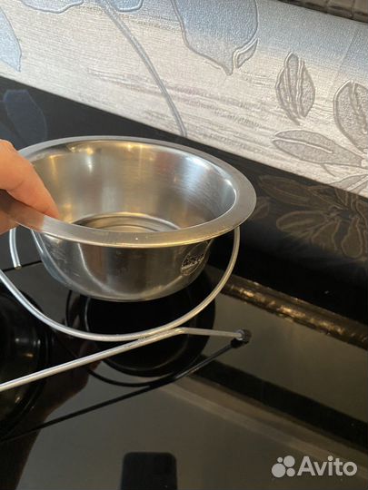 Подставка для кормления собак