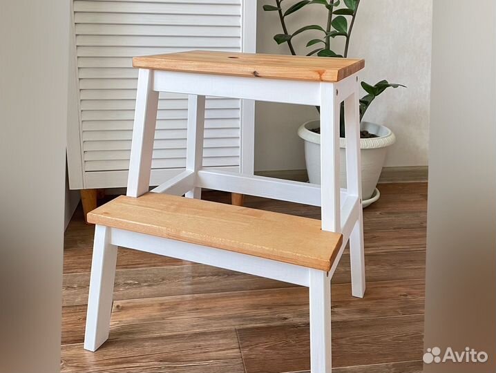 Табурет IKEA Бэквем